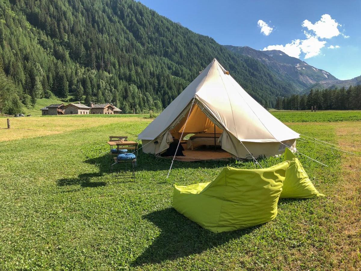 Hobo Camping Courmayeur Exterior foto